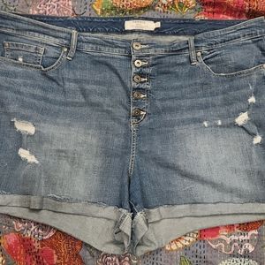 Torrid Women’s High Rise Button Fly Distressed Blue Jean Denim Shorts Size 26